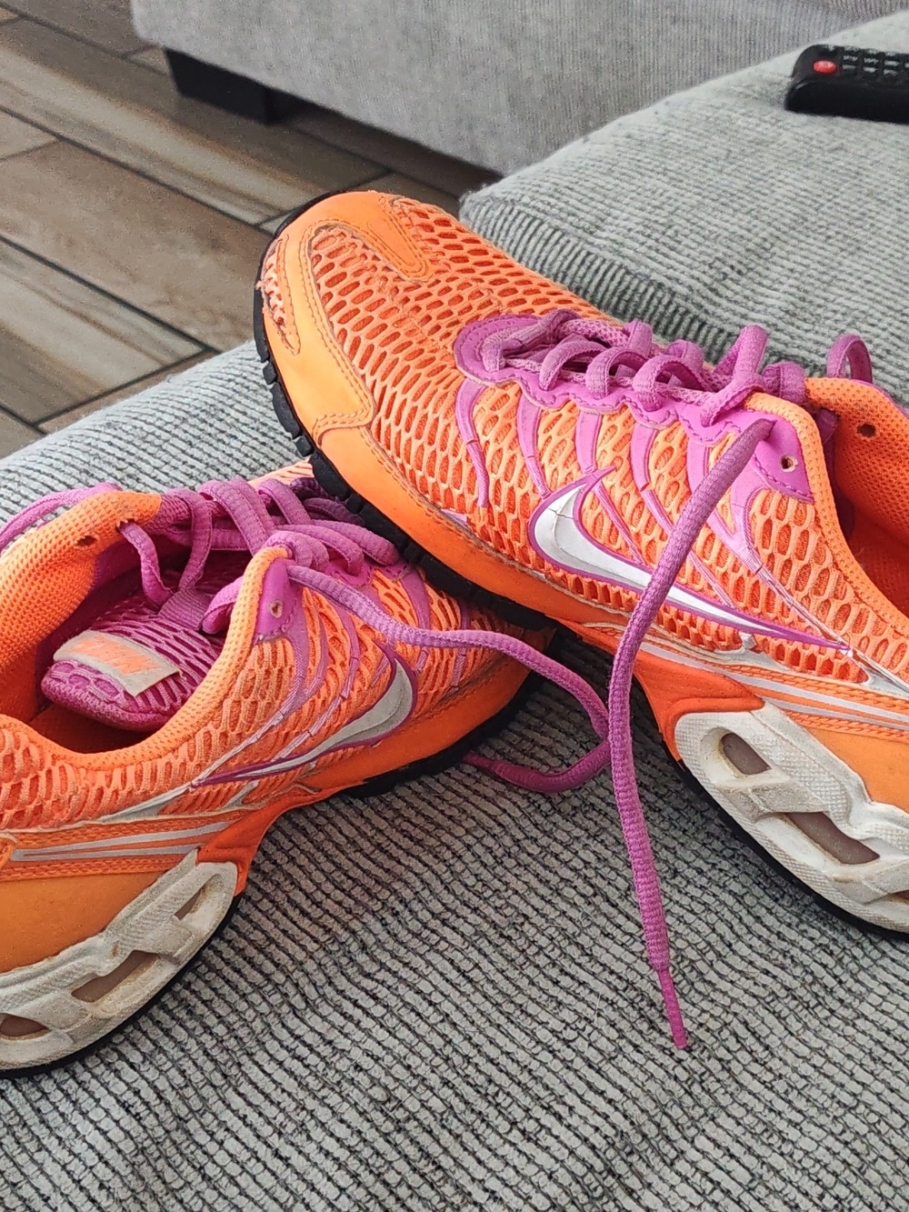 Nike Orange & Pink Running Sneakers